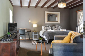 Biggy Best Boutique Hotel & Self Catering Cottages